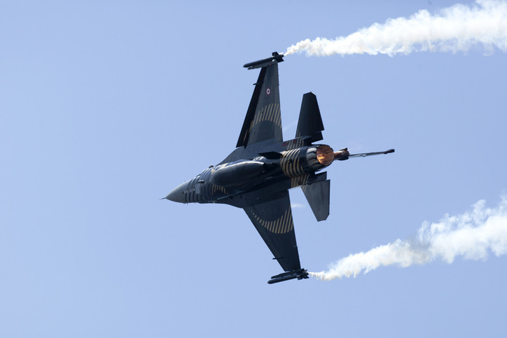 Adanada savaş uçağı ve jet sesleri duyuldu Adanada neden savaş uçakları uçuyor, jet sesi neden geliyor Jet uçuşunun nedeni belli oldu