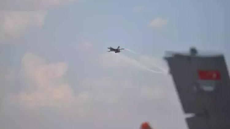 Adanada savaş uçağı ve jet sesleri duyuldu Adanada neden savaş uçakları uçuyor, jet sesi neden geliyor Jet uçuşunun nedeni belli oldu