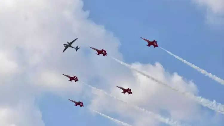 TEKNOFEST KAPILARINI ZİYARETÇİLERE AÇTI