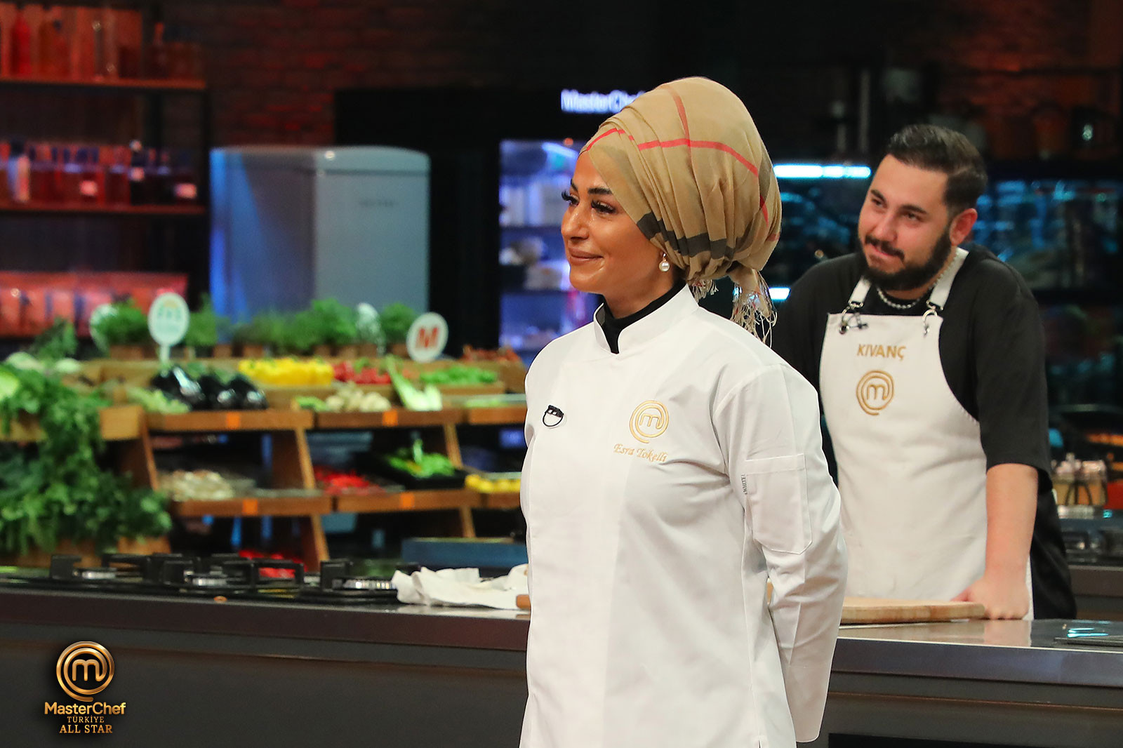 MASTERCHEF ESRA KİMDİR MASTERCHEF ESRA KİMDİR