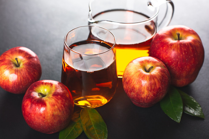 Kan şekerini düşürüyor, kilo vermeye yardımcı... Elma sirkesi sağlığınız için gerçekten harikalar yaratıyor mu