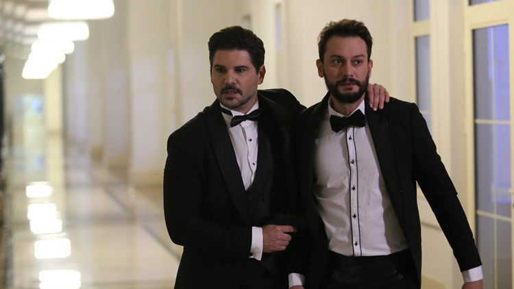 AYNASIZ HALUK OYUNCULARI KİMLER