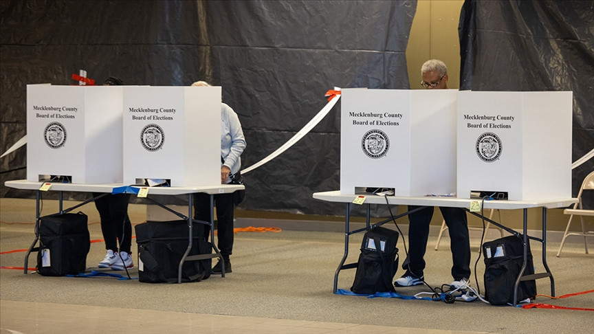 Salıncak eyaletlerde Trump az farkla daha avantajlı gözüküyor Salıncak eyaletlerde Trump az farkla daha avantajlı gözüküyor