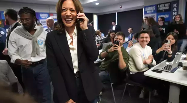 ABD BAŞKANLIK SEÇİMİ SONUÇLARI SON DURUM (CANLI TAKİP EKRANI) | 5 Kasım ABD seçim sonuçları ne zaman açıklanacak, saat kaçta belli olacak Beklenen gün geldi Trump ve Harris oy oranı kaç İşte ABD seçim sonuçları anketi ABD BAŞKANLIK SEÇİMİ SONUÇLARI SON DURUM (CANLI TAKİP EKRANI) | 5 Kasım ABD seçim sonuçları ne zaman açıklanacak, saat kaçta belli olacak Beklenen gün geldi Trump ve Harris oy oranı kaç İşte ABD seçim sonuçları anketi