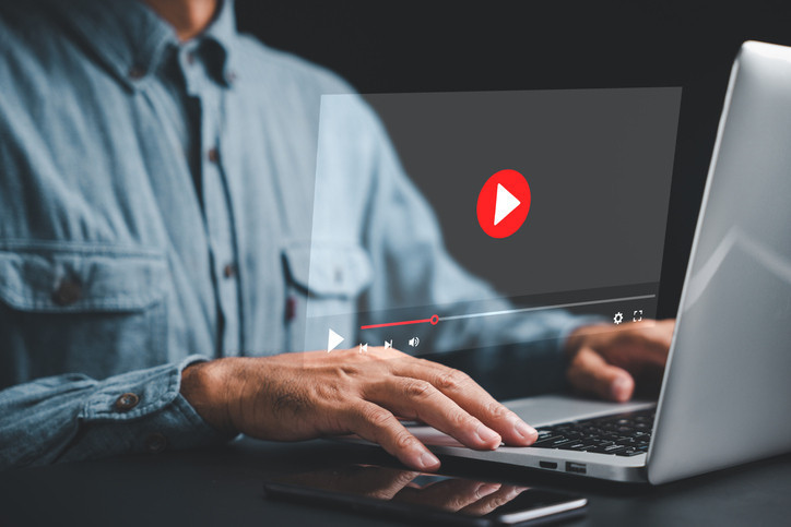 YOUTUBE PREMİUM ÜCRETLERİNE ZAM GELDİ YOUTUBE PREMİUM ÜCRETLERİNE ZAM GELDİ