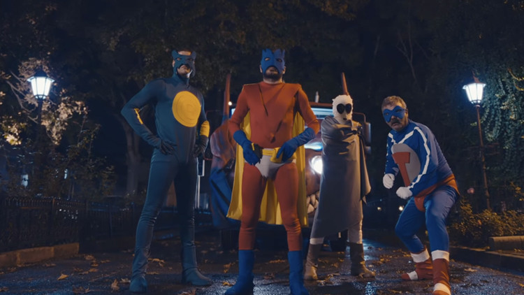 BENİM BABAM BİR KAHRAMAN OYUNCULARI KİMLER