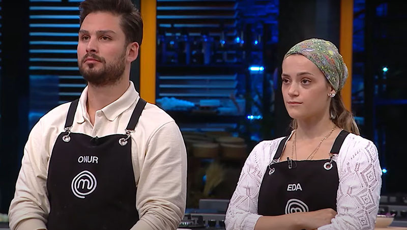 MASTERCHEF ELEME ADAYI KİM OLDU (13 Kasım 2024 Çarşamba son bölüm) | Dün akşam MasterChef son bölümde eleme potasına kim gitti, 2. dokunulmazlığı hangi takım kazandı Danilo Şefin tabağından çıkanlar şoke etti