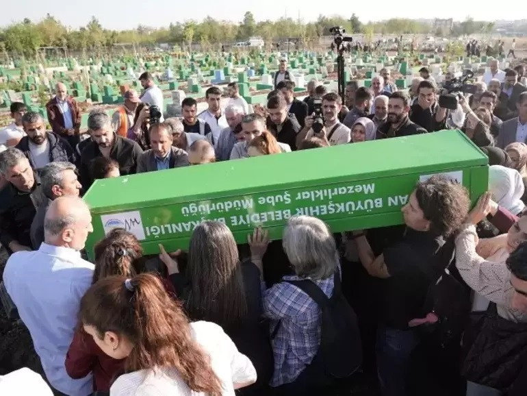 ROJİN KABAİŞ OTOPSİ RAPORU ÇIKTI