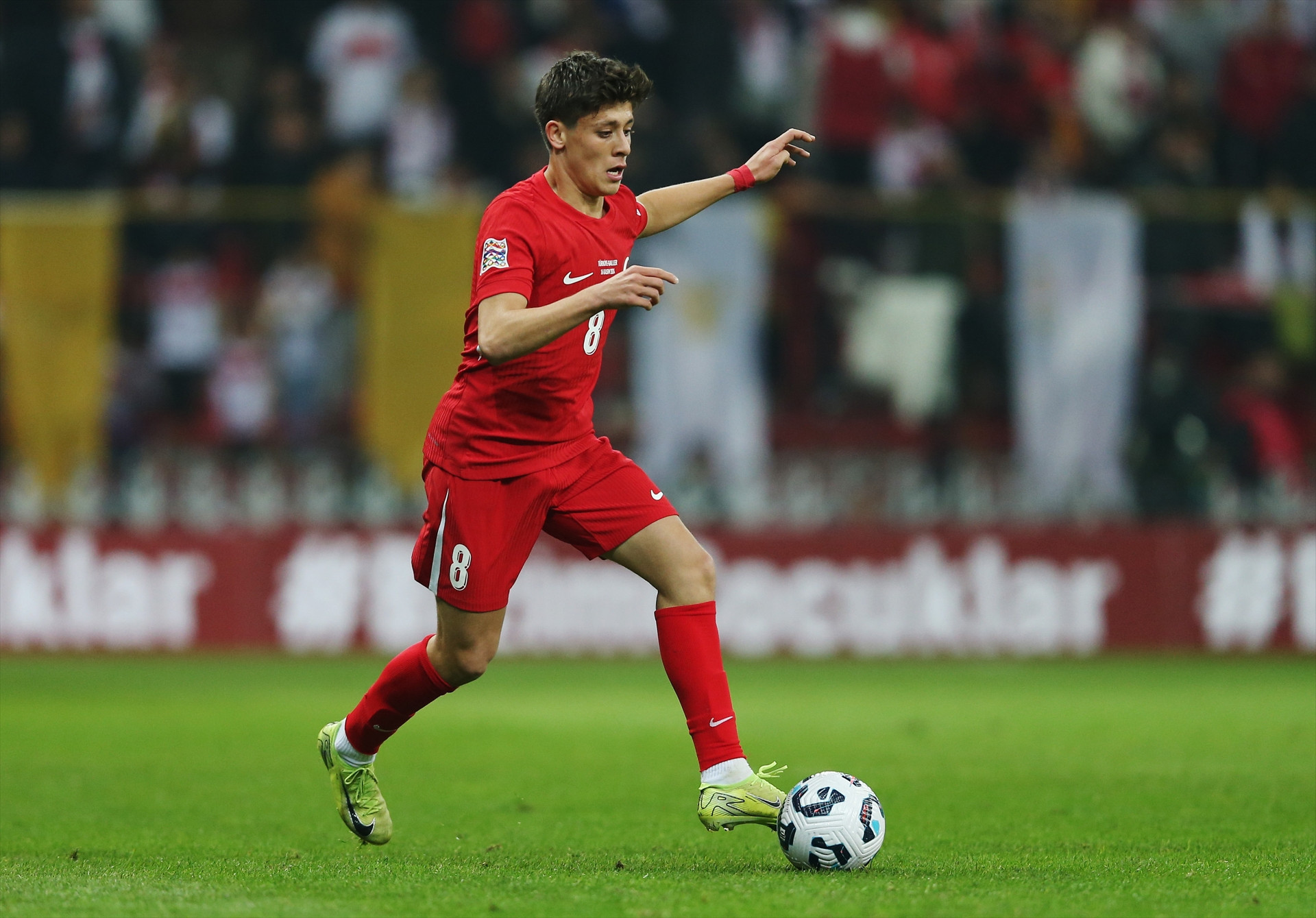 Türkiye - Galler maçından ekrana yansımayan görüntüler