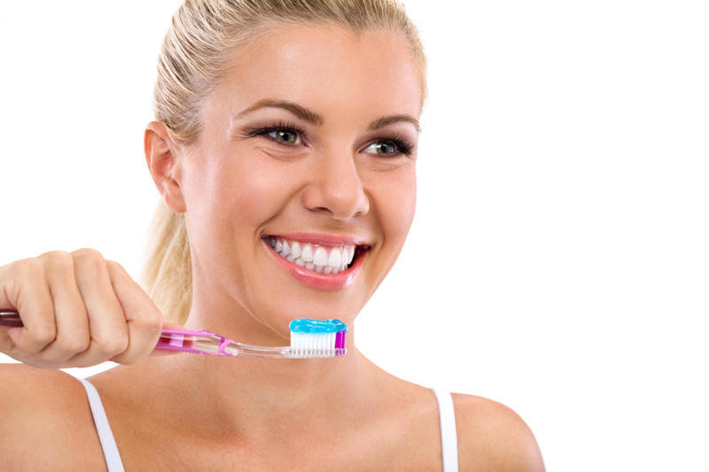 Doğru diş fırçası ve macunu seçimi