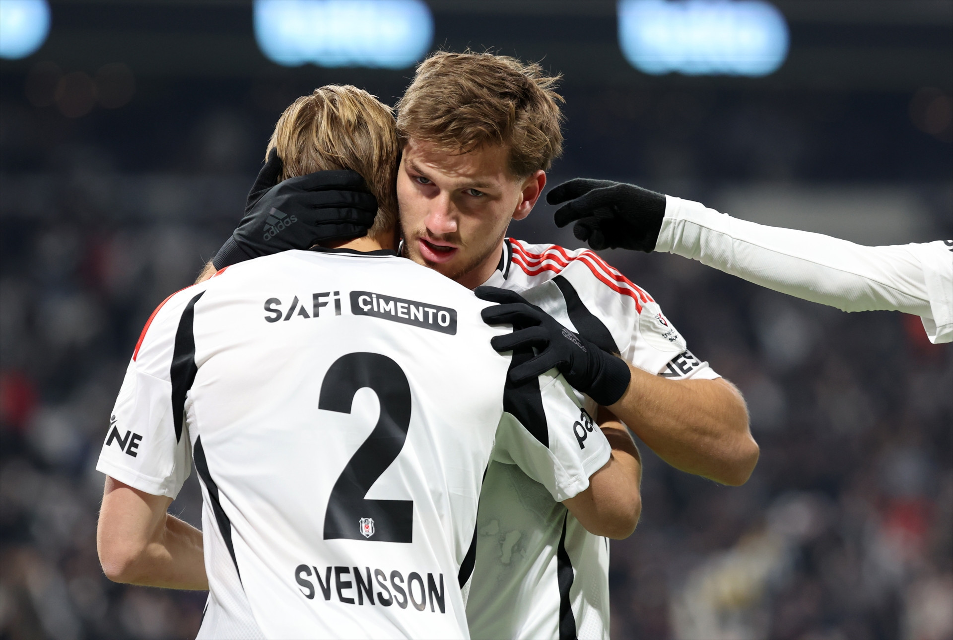 Beşiktaş - Göztepe maçında sürpriz konuk