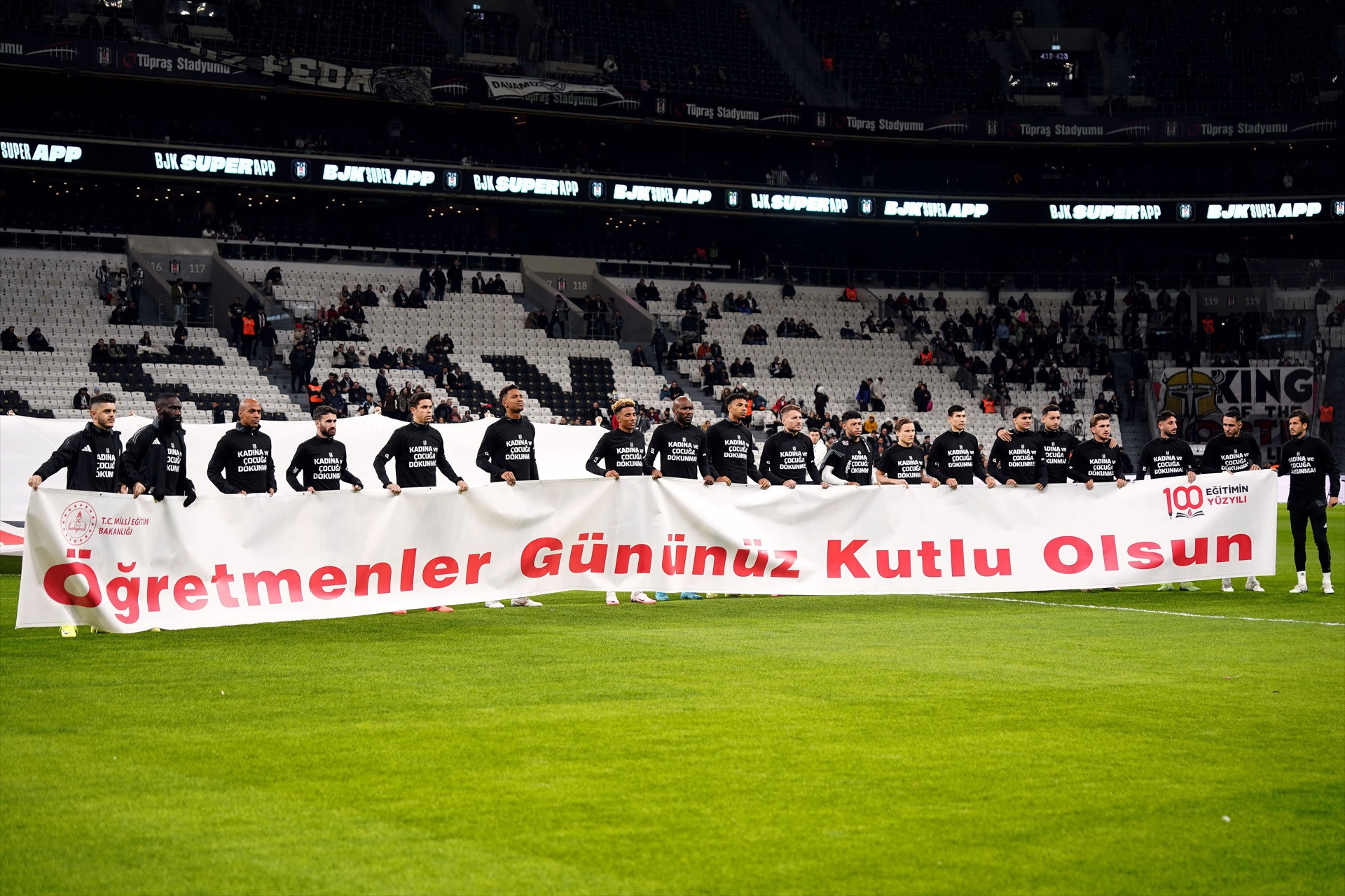 Beşiktaş - Göztepe maçında sürpriz konuk