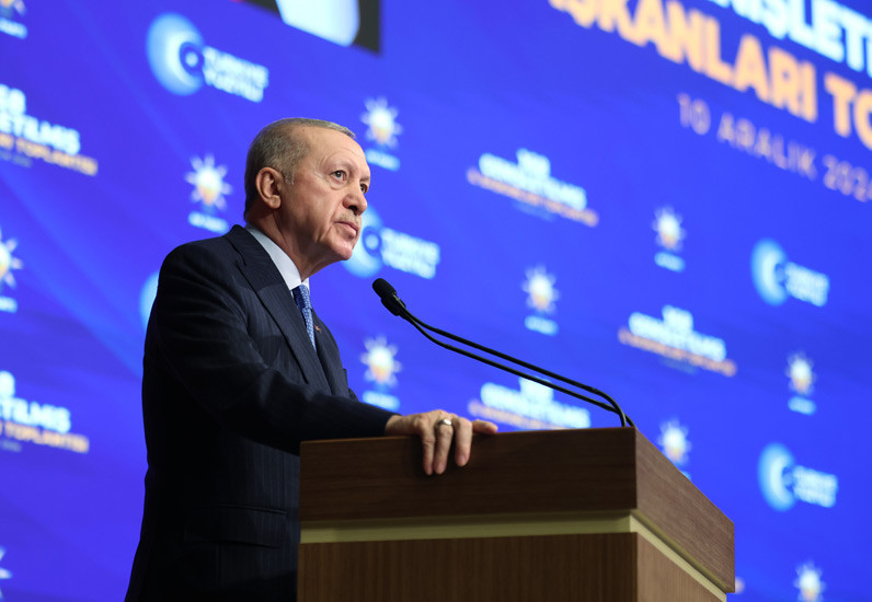 Erdoğan’dan asgari ücret mesajı: Sabit gelirlilerin durumunu en iyi seviyeye çıkaracağız