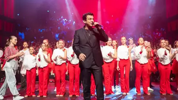 Norm Ender tarafından yazılan Parla (100. Yıl Marşı) MEB müfredatına giriyor İşte 100. Yıl Marşı sözleri Norm Ender tarafından yazılan Parla (100. Yıl Marşı) MEB müfredatına giriyor İşte 100. Yıl Marşı sözleri