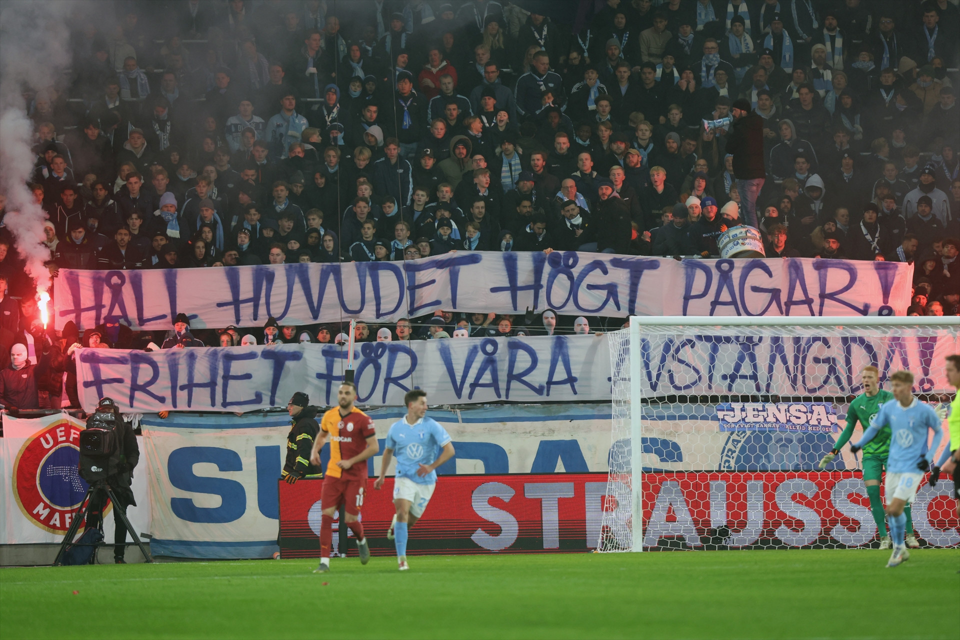 Malmö - Galatasaray maçından ekrana yansımayanlar