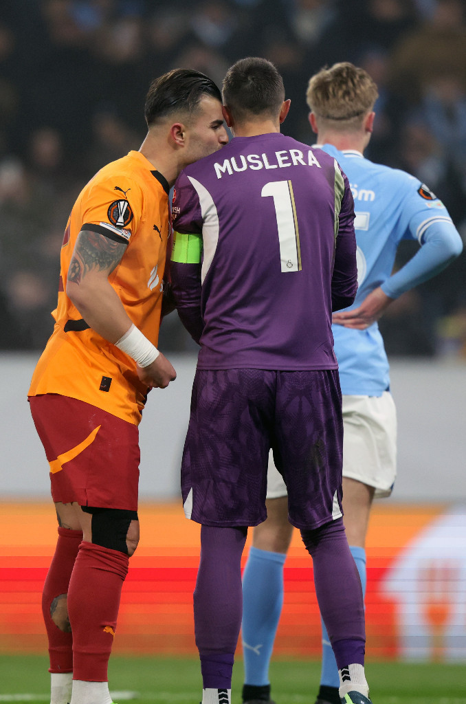 Malmö - Galatasaray maçından ekrana yansımayanlar