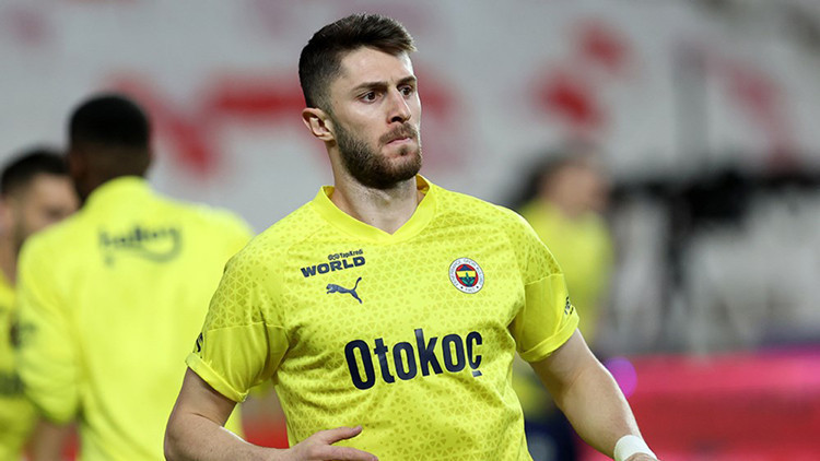 İsmail Yüksek, Fenerbahçe'de 100. maçına çıkmaya hazırlanıyor! - Futbol  Haberleri