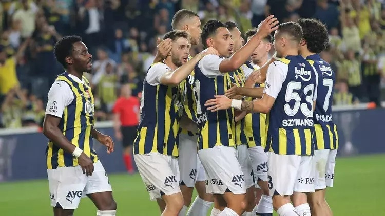 Fenerbahçede 4 eksik