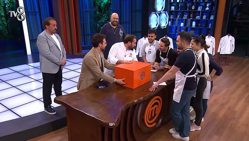 MASTERCHEFTE 2. CEKETİ KİM ALDI MASTERCHEFTE 2. CEKETİ KİM ALDI