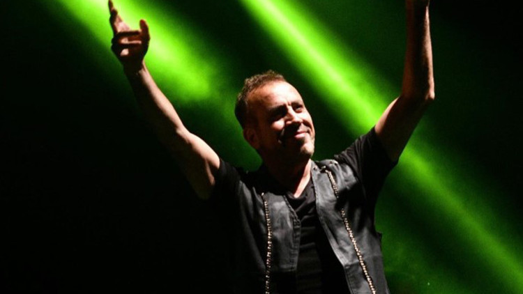 Haluk Levet sağlık durumu nasıl, hastalığı ne Doktorundan açıklama geldi Masum gibi görünse de... Haluk Levet sağlık durumu nasıl, hastalığı ne Doktorundan açıklama geldi Masum gibi görünse de...