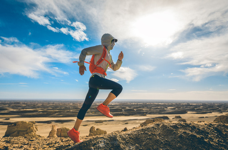 Spor salonuna gitmenize gerek yok: Bu 4 basit ipucu daha fazla kalori yakmanızı sağlayacak Spor salonuna gitmenize gerek yok: Bu 4 basit ipucu daha fazla kalori yakmanızı sağlayacak