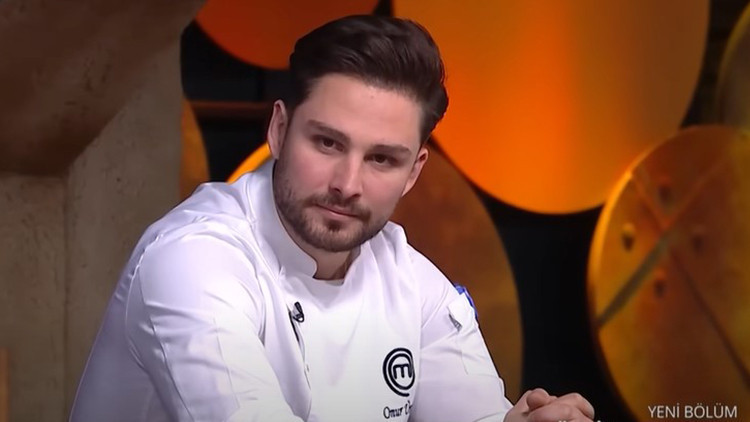 MASTERCHEF ONUR KİMDİR