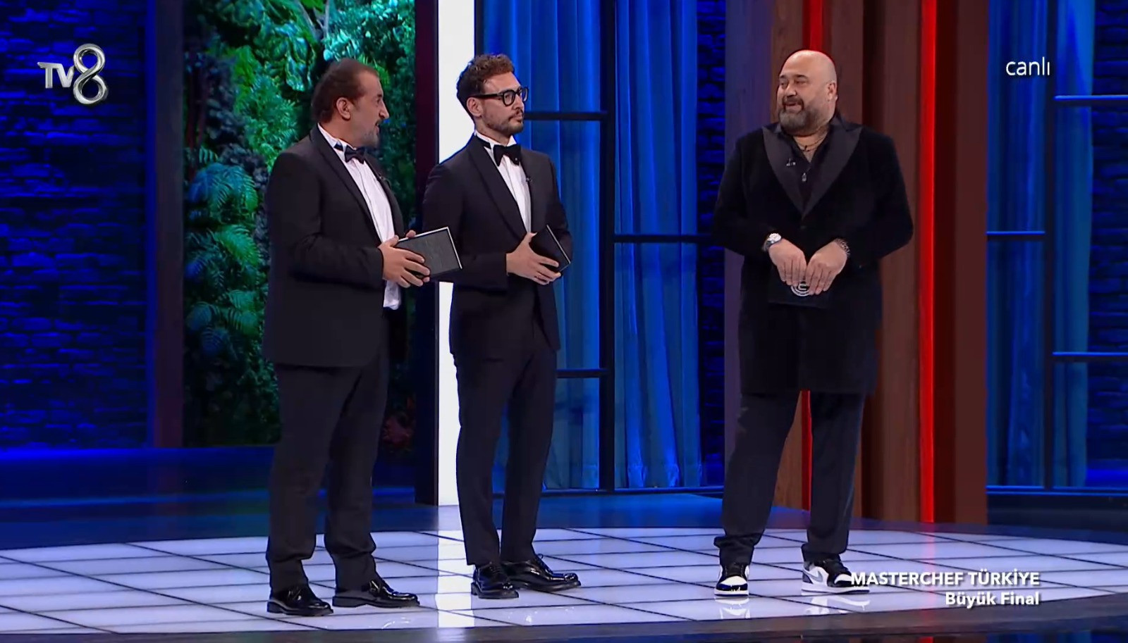 İKİNCİ TURUN GALİBİ KEREM OLDU İKİNCİ TURUN GALİBİ KEREM OLDU