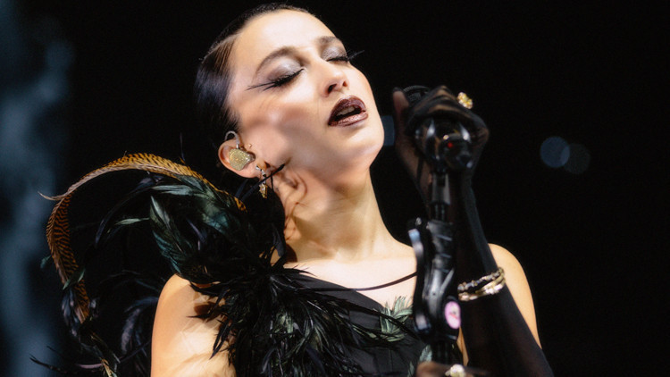 Melike Şahin kimdir, kaç yaşında, nereli O Ses Türkiye yeni jüri üyesi Melike Şahinin şarkıları, hayatı ve biyografisi