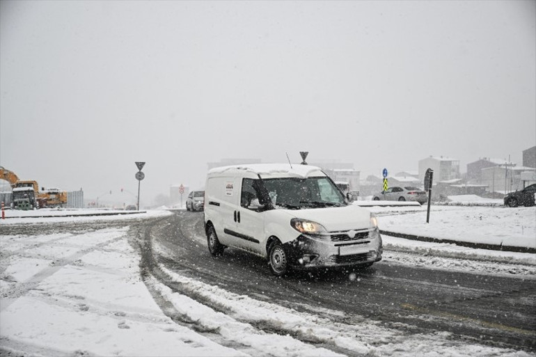 SULTANGAZİDE OKULLAR TATİL EDİLDİ Mİ SULTANGAZİDE OKULLAR TATİL EDİLDİ Mİ