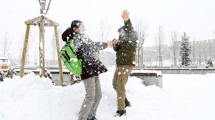 ÇEKMEKÖY OKULLAR TATİL Mİ ÇEKMEKÖY OKULLAR TATİL Mİ