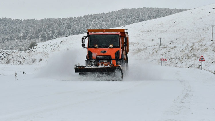 KAPALI YOLLAR LİSTESİ 22-23 ŞUBAT / KGM YOL DURUMU SORGULAMA EKRANI || Kar nedeniyle yollar kapalı mı, hangi yollar trafiğe kapalı, ne zaman açılacak Bu yollara girişler yasak olacak
