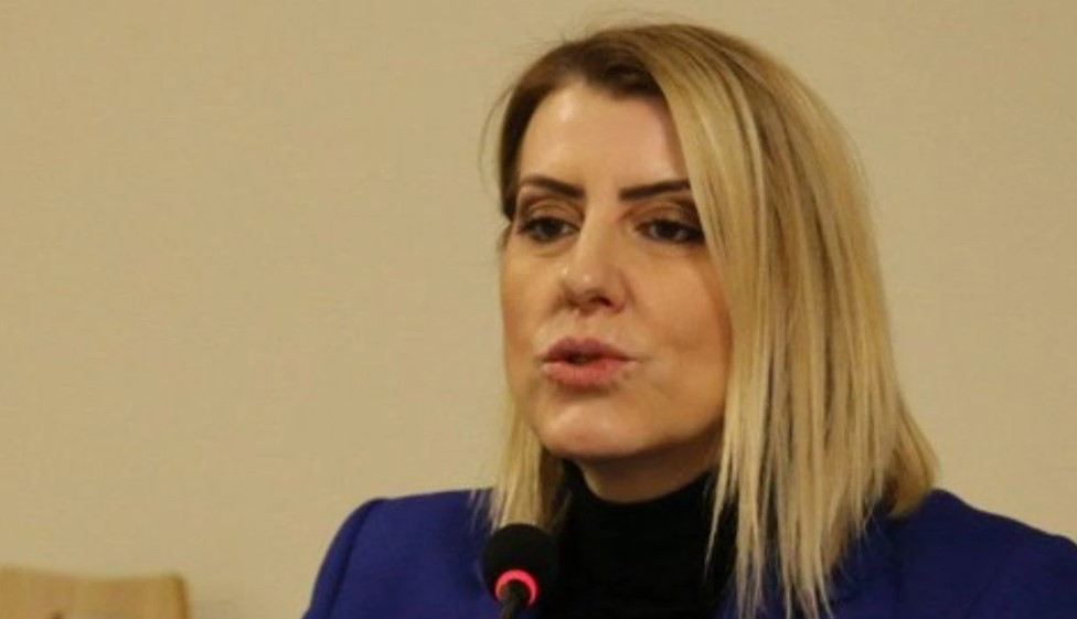 Sevda Türküsev kimdir, nereli, kaç yaşında Sevda Türküsevin kitapları, kariyeri ve biyografisi hakkında bilgiler