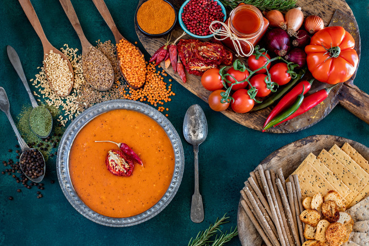 İftarda çorba, salata ve protein ağırlıklı beslenin İşte örnek bir iftar menüsü