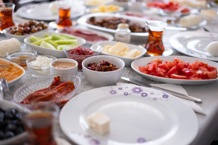 Sağlıklı iftar sofrası için 10 öneri Sağlıklı iftar sofrası için 10 öneri