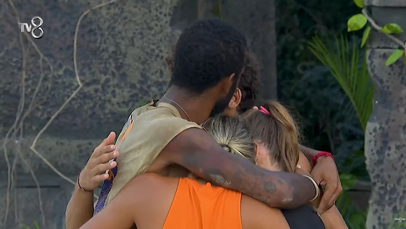 SURVİVOR KİM ELENDİ, KİM GİTTİ 9 MART 2025 PAZAR || Dün akşam Survivor son bölümde veda eden isim kim oldu, Efecan mı, Batuhan mı elendi Dokunulmazlığı kazanan takım belli oldu