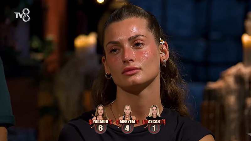 SURVİVOR 3. VE SON ELEME ADAYI BELLİ OLDU Dün akşam (13 Mart) Survivor eleme potasına kim gitti, son dokunulmazlığı hangi takım kazandı Asena hıçkıra hıçkıra ağladı