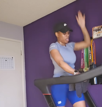 Felç geçirdi, aylarca yürüyemedi Şimdi ilk yarı maratonunu koşuyor