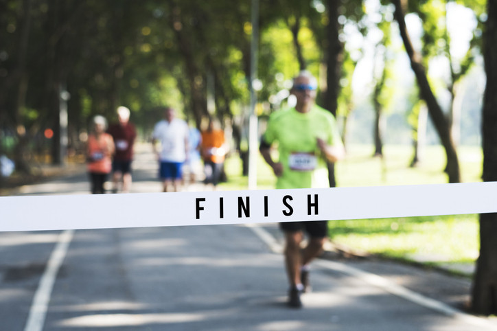 Felç geçirdi, aylarca yürüyemedi Şimdi ilk yarı maratonunu koşuyor