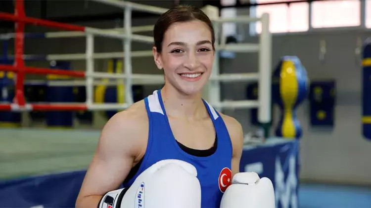 Buse Naz Çakıroğlu kimdir, kaç yaşında ve nereli Buse Naz Çakıroğlu başarıları ve madalyaları Buse Naz Çakıroğlu kimdir, kaç yaşında ve nereli Buse Naz Çakıroğlu başarıları ve madalyaları