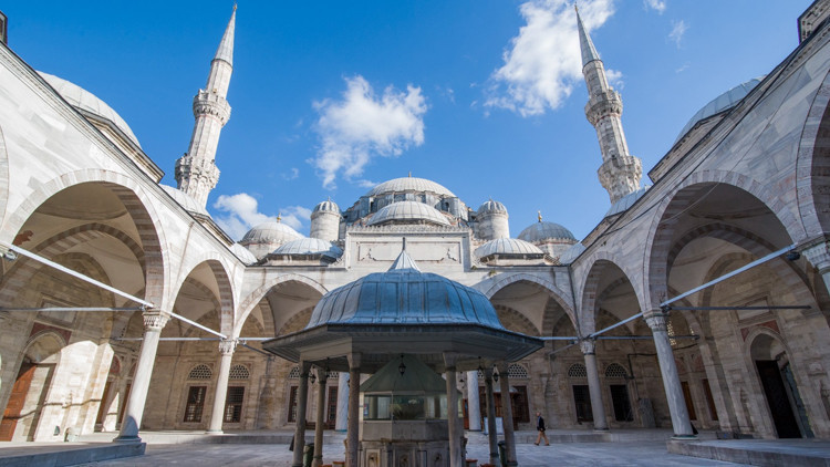 Şehzadebaşı Camii nerede, hangi ilçede İstanbul Şehzadebaşı Camii konumu ve yol tarifi Şehzadebaşı Camii nerede, hangi ilçede İstanbul Şehzadebaşı Camii konumu ve yol tarifi