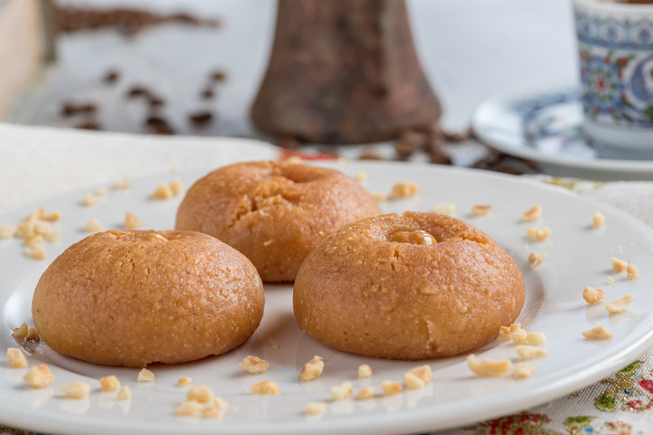 Kahvaltıdan sonra şekerli yiyeceklerden kaçınılmalı Kahvaltıdan sonra şekerli yiyeceklerden kaçınılmalı