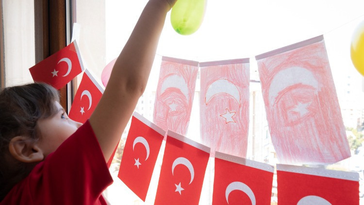 22 NİSAN TATİL Mİ, YARIM GÜN MÜ