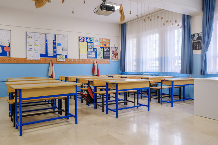 İstanbul’da bugün (28 Nisan Pazartesi) okullar tatil mi 28 Nisan Pazartesi İstanbul’da okul var mı, yok mu, tatil kararı geldi mi