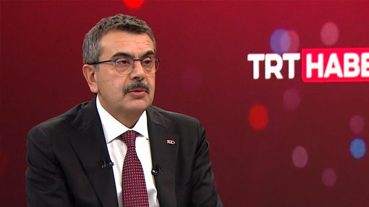 BAKAN TEKİN’DEN ERKEN TATİL İDDİALARINA YANIT