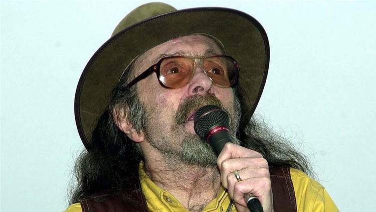 CEM KARACA KİMDİR, NERELİ