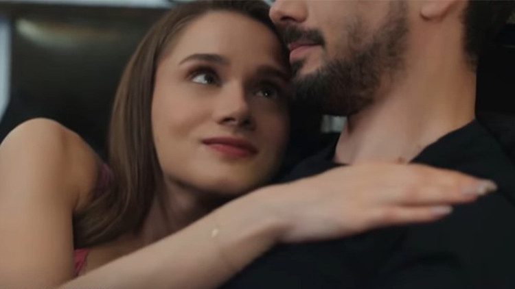 HUDUTSUZ SEVDA BU AKŞAM VAR MI