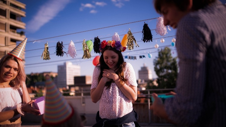 HIDIRELLEZ DİLEKLERİ, DUASI VE RİTÜELLERİ 2025 🌹| Hıdırellezde ne yapılır, ne zaman nasıl dilek dilenir Hıdırellez gül ağacı ritüeli nasıl yapılır, ne zaman gömülür Hıdırellez sabahı yapılacaklar nelerdir, dilekler yakılır mı