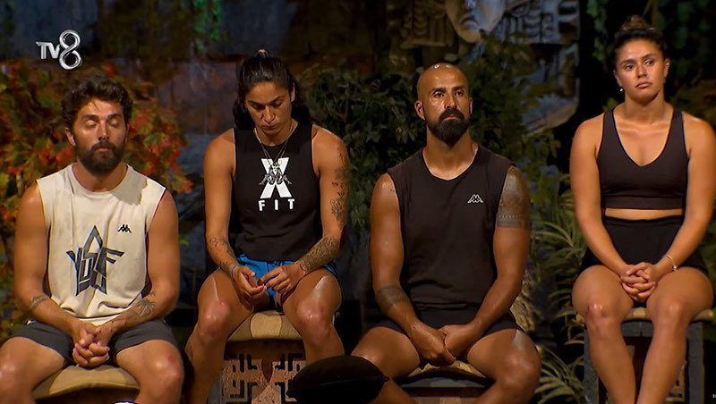 SURVİVOR ALMEDA DİSKALİFİYE Mİ OLDU Şoke eden anlar Dün akşam Survivor son bölümde Almeda Baylan neden diskalifiye oldu, ne yaptı, elendi mi Acun Ilıcalı kararı açıkladı, Almeda gözyaşlarını tutamadı Geri dönüşü yok mu