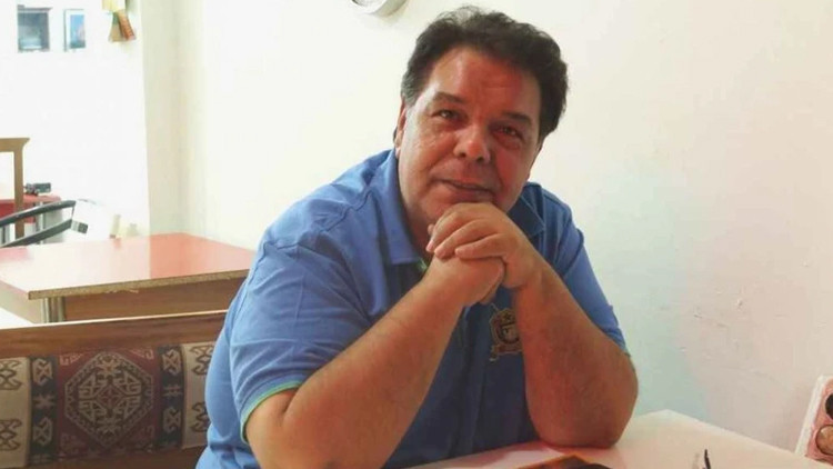 BALIK AYHAN KİMDİR
