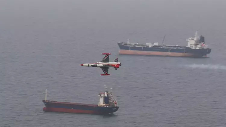 19 MAYIS 2025 SOLOTÜRK - TÜRK YILDIZLARI UÇAK GÖSTERİSİ SAATİ VE YERİ 🛩️ || 19 Mayıs SOLOTÜRK ve Türk Yıldızları uçak gösterisi nerede ve ne zaman, saat kaçta yapılacak